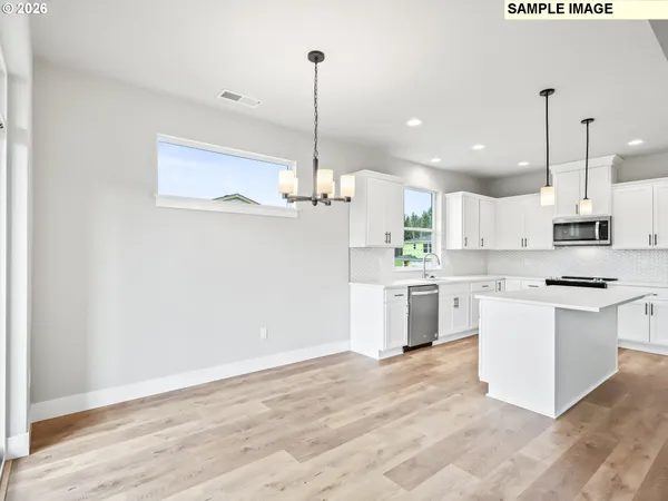 $619,900 | 3447 Northeast Justus Avenue, Unit 77, Estacada, OR 97023