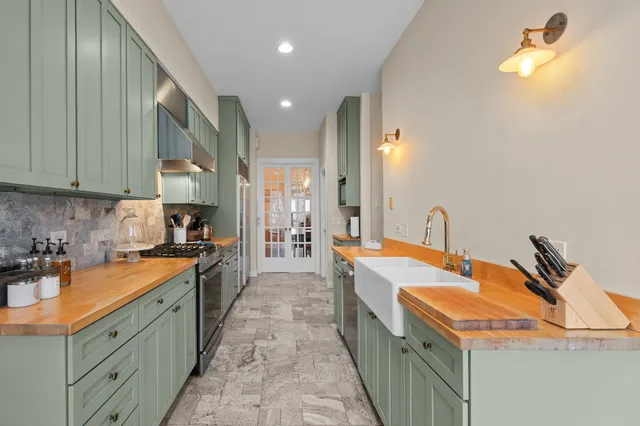 $1,975,000 | 5801 South Blackstone Avenue, Chicago, IL 60637