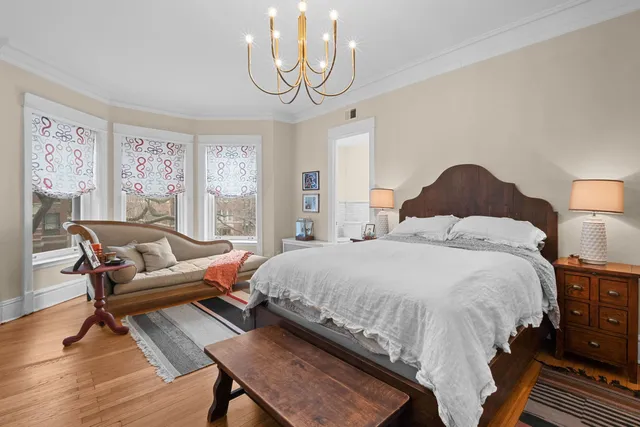 $1,975,000 | 5801 South Blackstone Avenue, Chicago, IL 60637