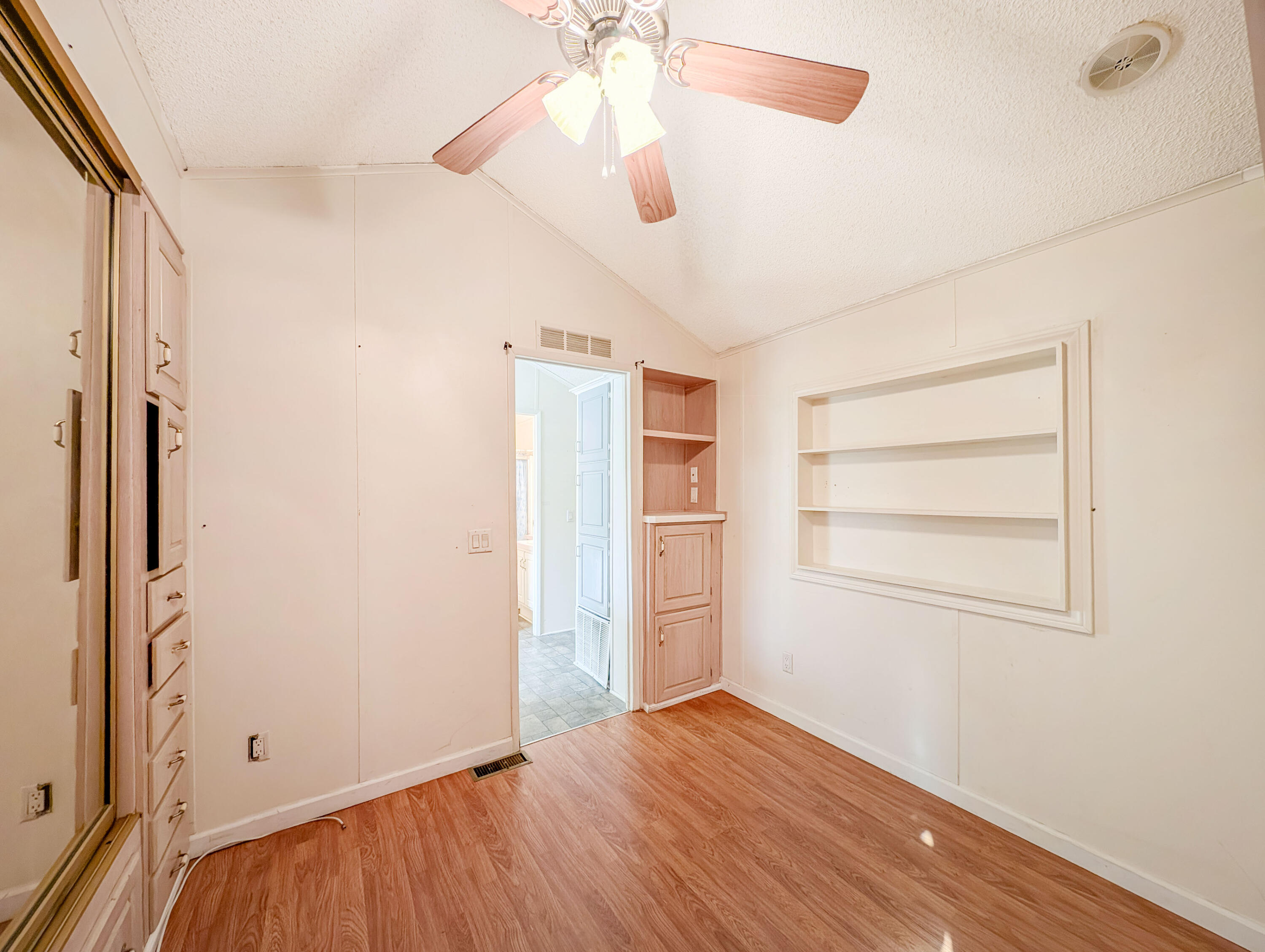 70200 Dillon Road, Unit 346 Desert Hot Springs, CA 92241 - Photo 16 of 27 13