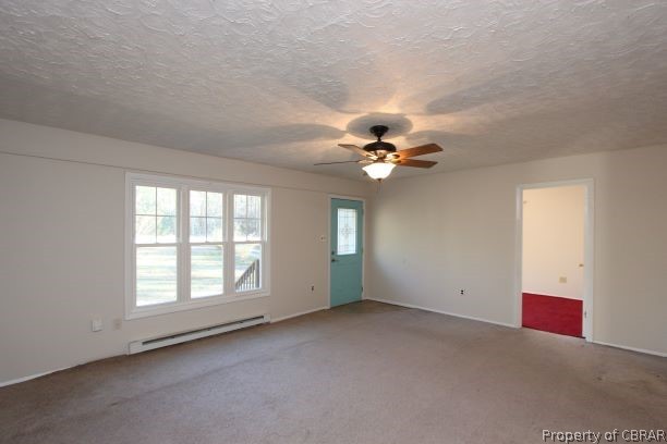 9128 Indian Road Gloucester, VA 23061 - Photo 2 of 27