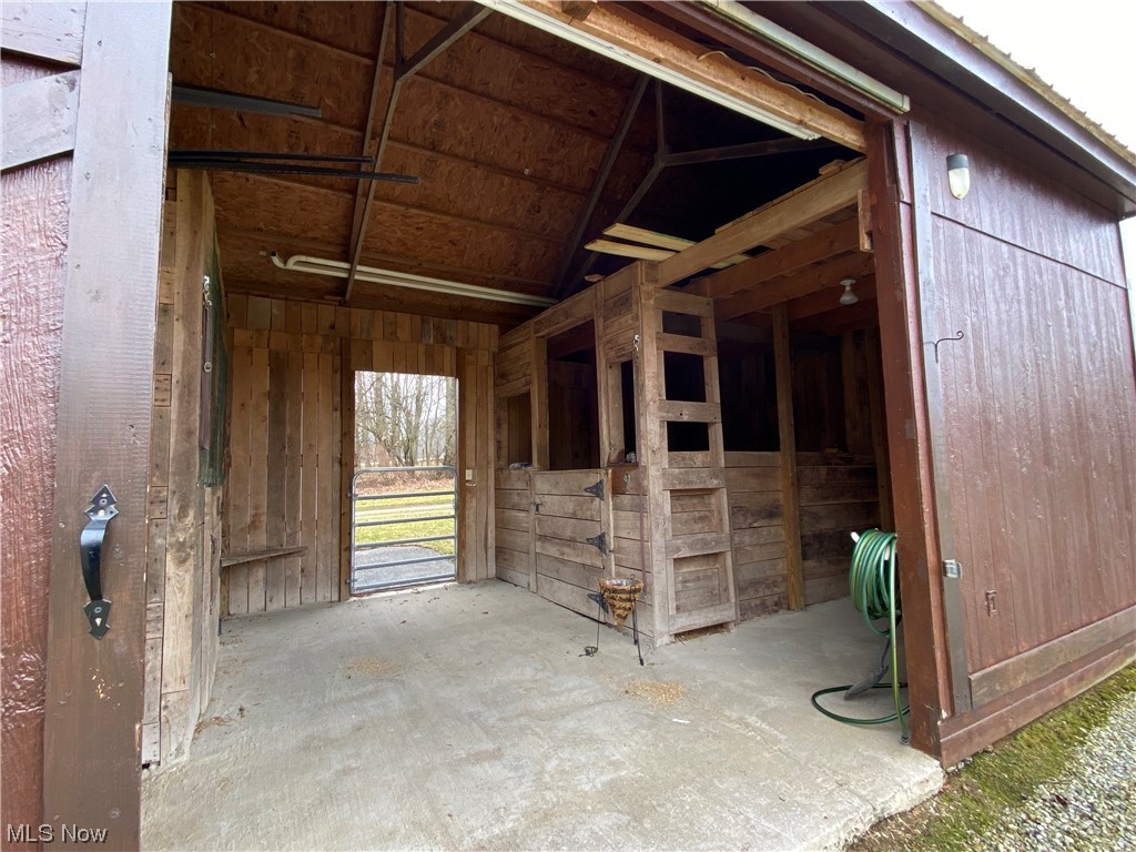 5615 Grove Road Clinton, OH 44216 - Photo 28 of 33