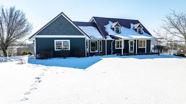 $520,000 | 734 Cooper Lane, Brooksville, KY 41004