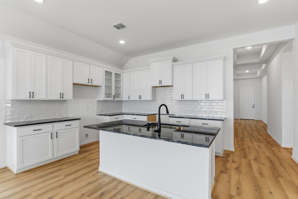 21130 Sunlight Grv Drive Rosharon, TX 77583 - Photo 13 of 34