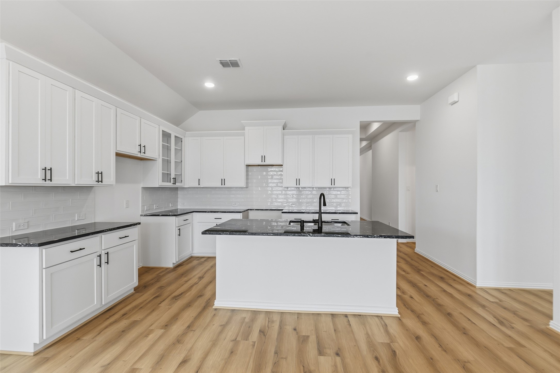 21130 Sunlight Grv Drive Rosharon, TX 77583 - Photo 14 of 34