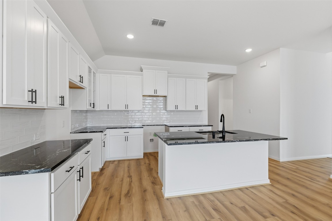 21130 Sunlight Grv Drive Rosharon, TX 77583 - Photo 15 of 34