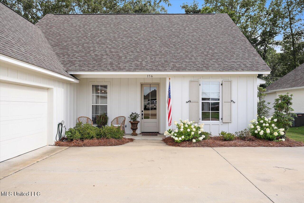 03-156 Shore View Dr