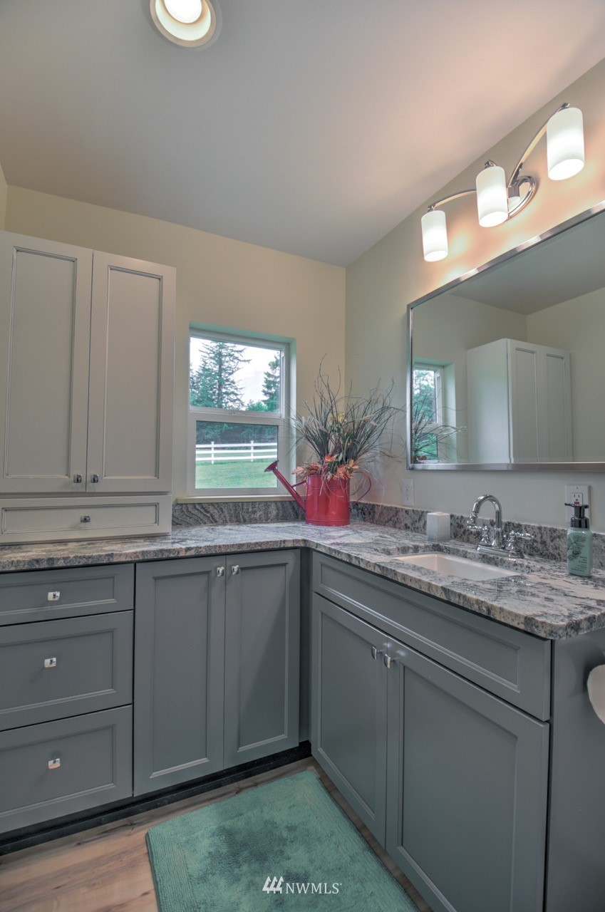 225 Stamper Road Elma, WA 98541 - Photo 11 of 25 Gallery Image 11