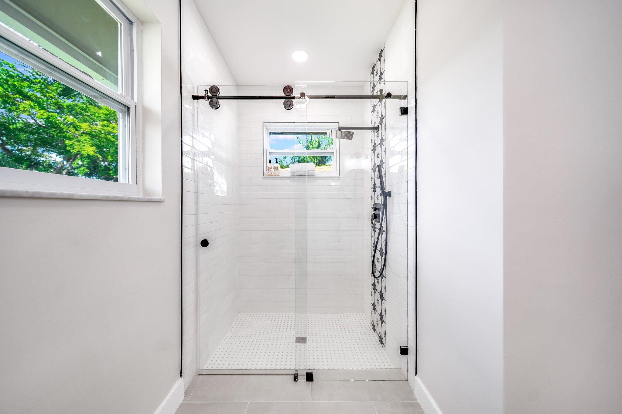 924 Southwest 14th Street Boca Raton, FL 33486 - Photo 17 of 27 Master Bath