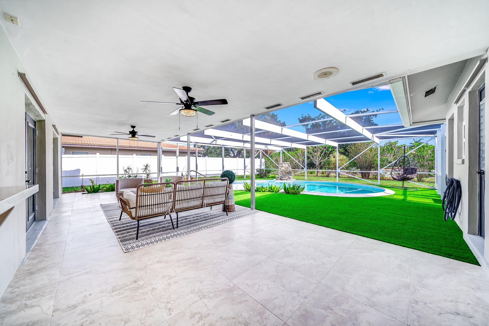 924 Southwest 14th Street Boca Raton, FL 33486 - Photo 22 of 27 Covered Patio/Pool Area