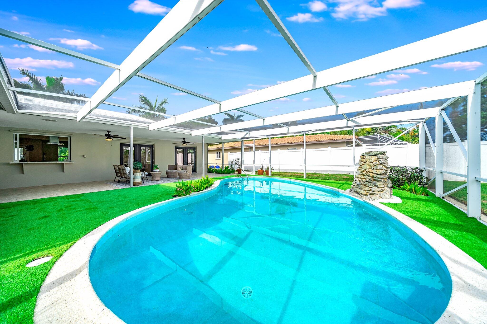 924 Southwest 14th Street Boca Raton, FL 33486 - Photo 25 of 27 Pool Area