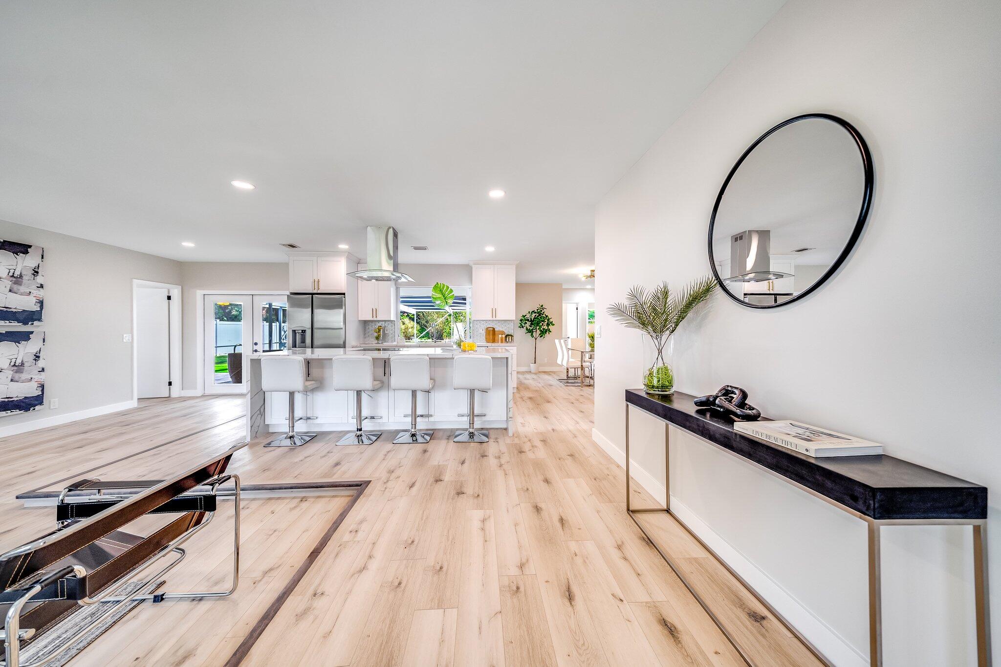 924 Southwest 14th Street Boca Raton, FL 33486 - Photo 5 of 27 Enterance