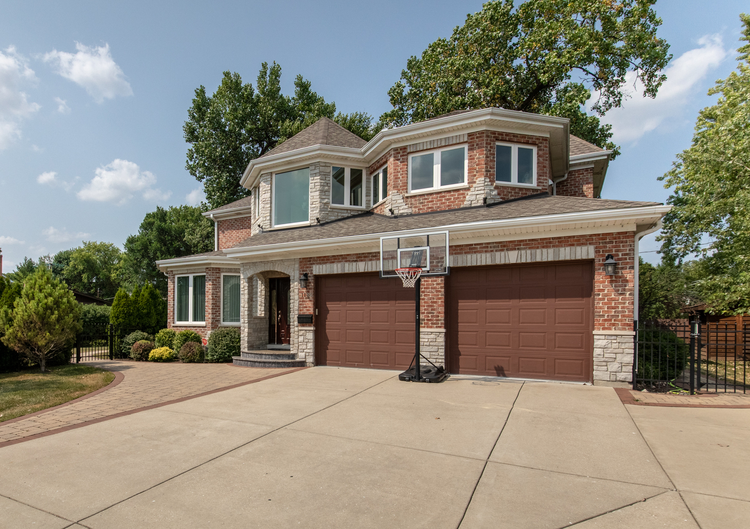 1184 Prospect Lane Des Plaines, IL 60018 - Photo 1 of 24 a front view of a house with a yard and garage