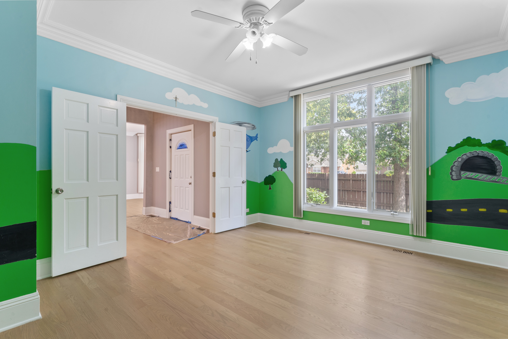 1184 Prospect Lane Des Plaines, IL 60018 - Photo 10 of 24 a view of room with window and ceiling fan