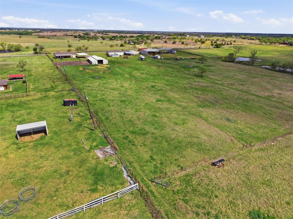 1051 Pigg Road Waxahachie, TX 75165 - Photo 38 of 40 a view of a city