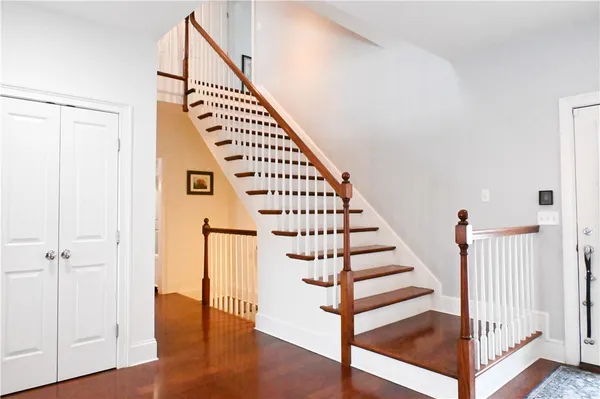 $7,000 | 4 Wimbledon Circle, Portsmouth, RI 02871