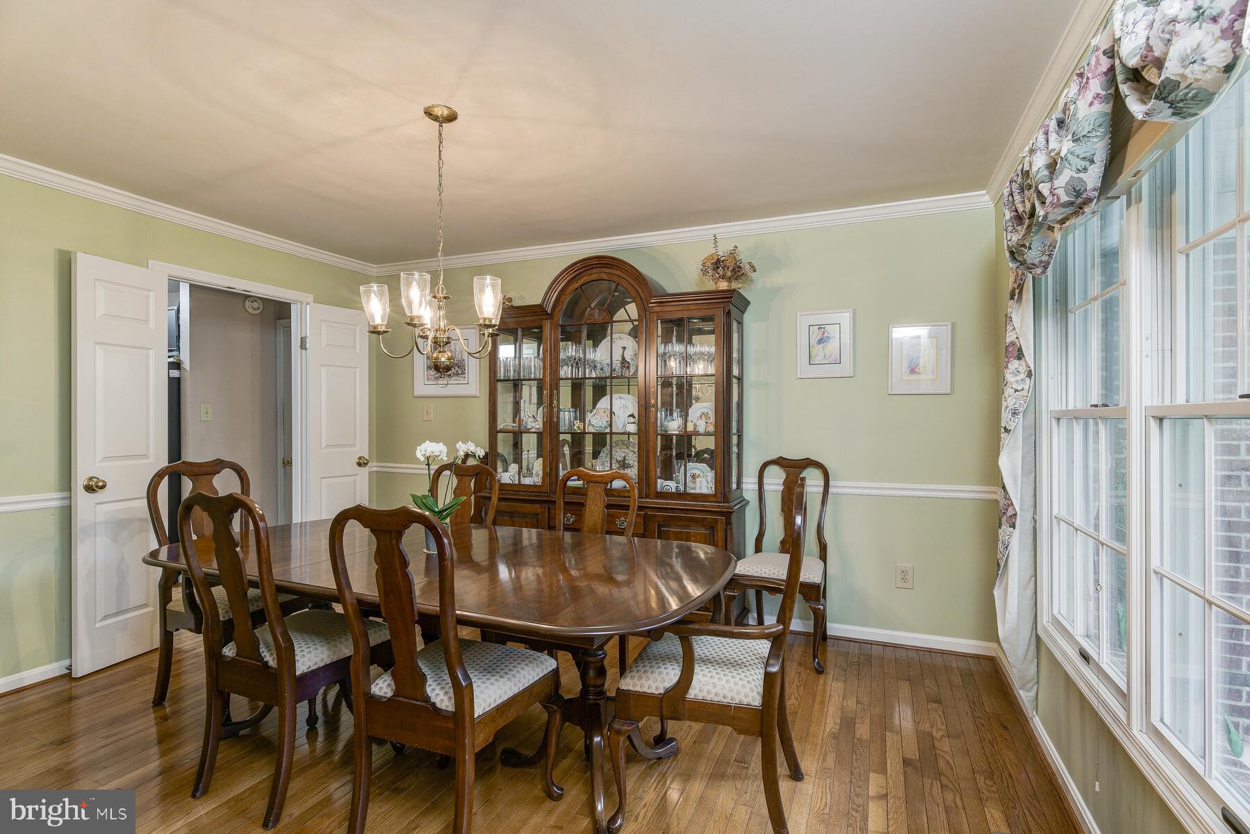 18837 Falling Star Road Germantown, MD 20874 - Photo 15 of 40 Dining Room