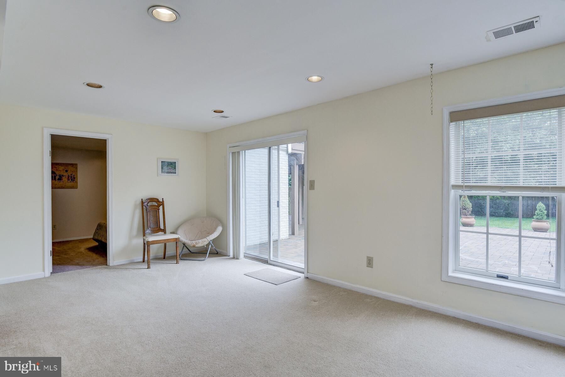 18837 Falling Star Road Germantown, MD 20874 - Photo 30 of 40 Basement