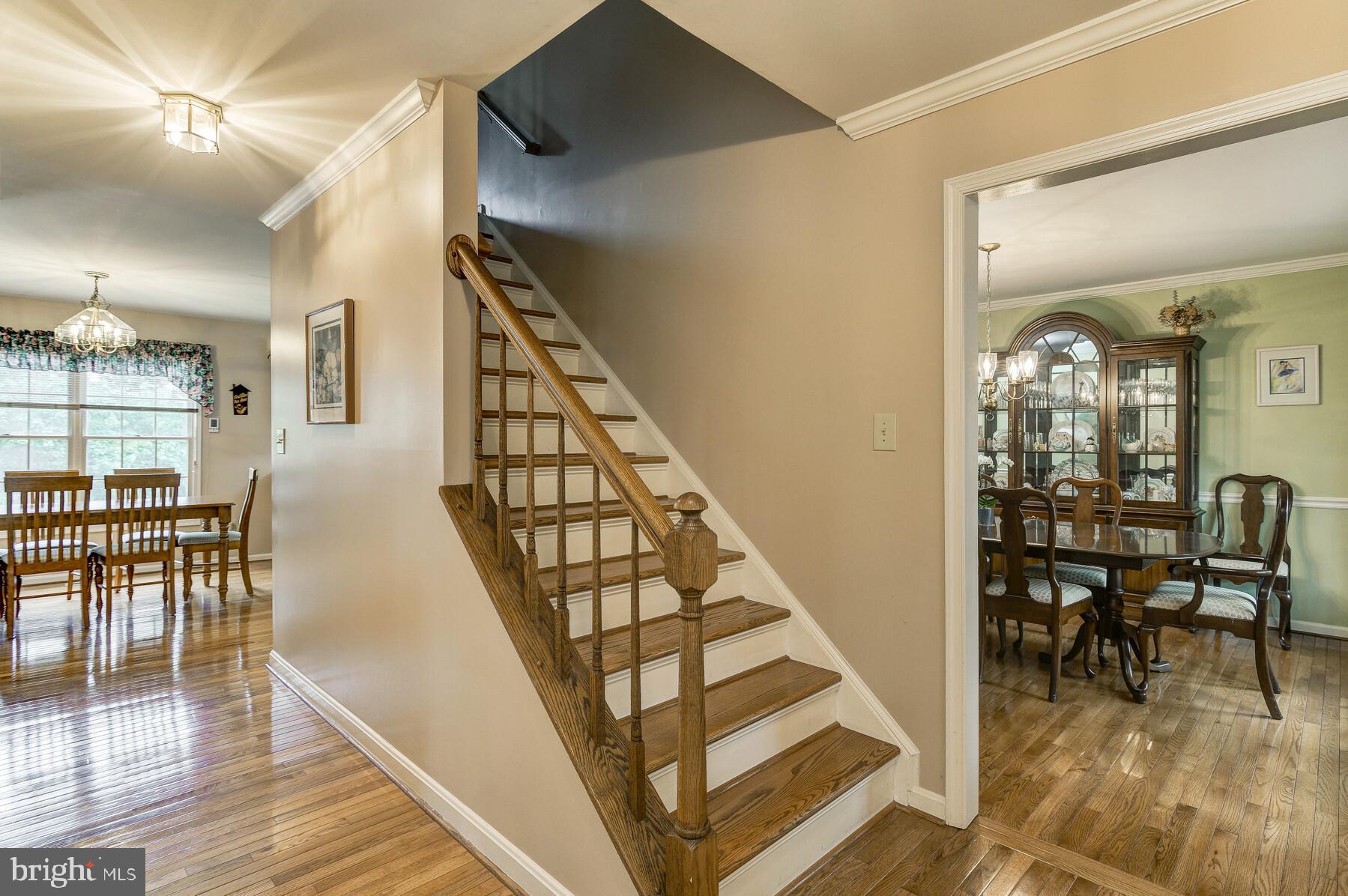 18837 Falling Star Road Germantown, MD 20874 - Photo 5 of 40 Foyer
