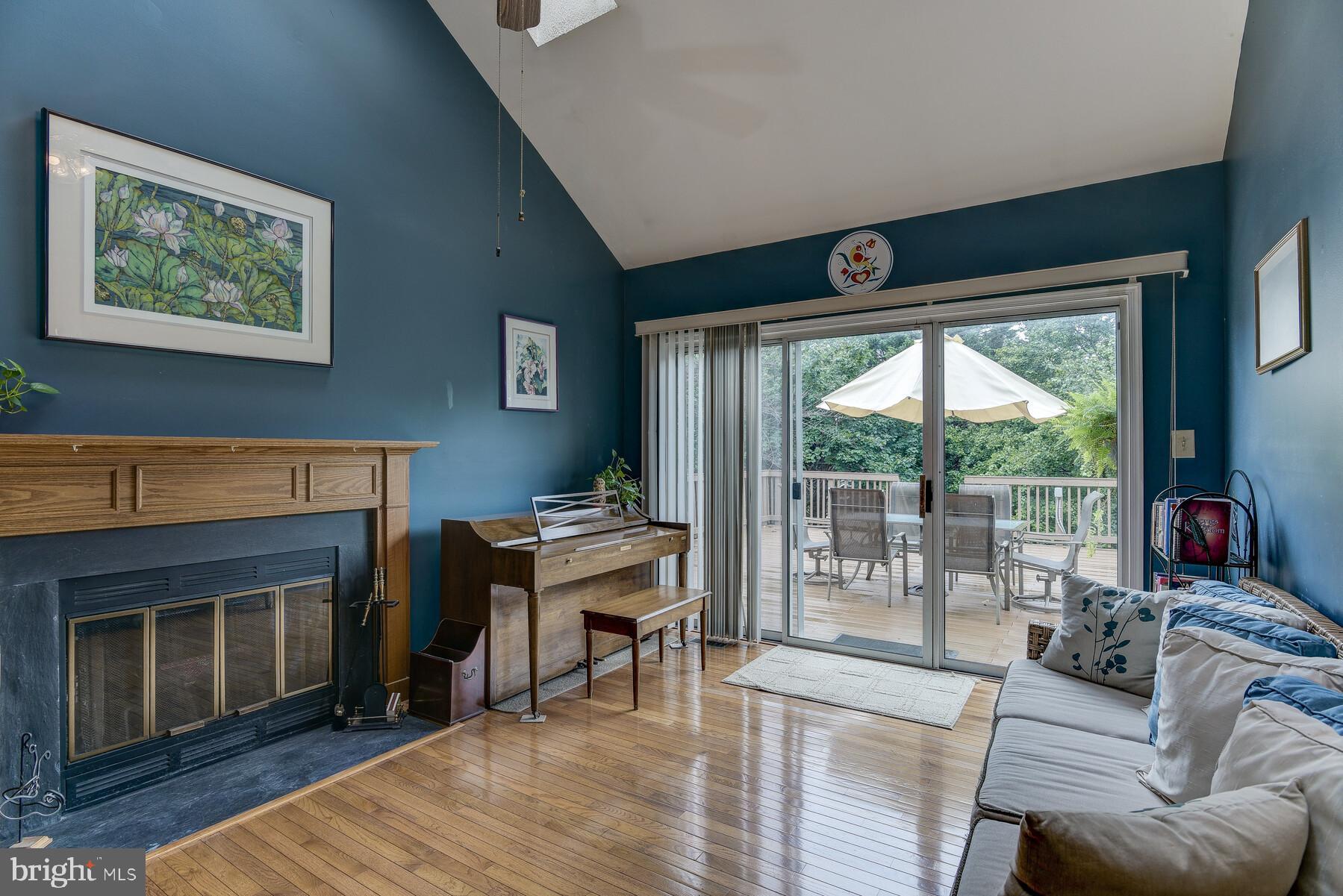 18837 Falling Star Road Germantown, MD 20874 - Photo 8 of 40 Family Room - Wood Fire Place