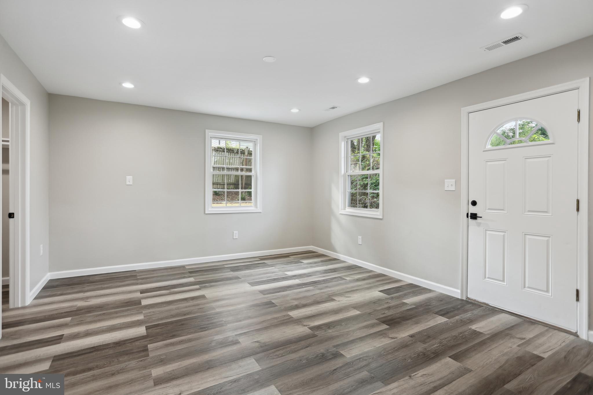 6719 Clinglog Street Capitol Heights, MD 20743 - Photo 11 of 26 Huge primary suite with private entrance