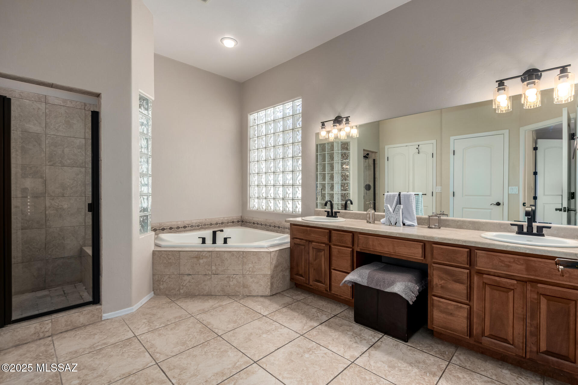 33 Camino Pesqueira Rio Rico, AZ 85648 - Photo 26 of 51