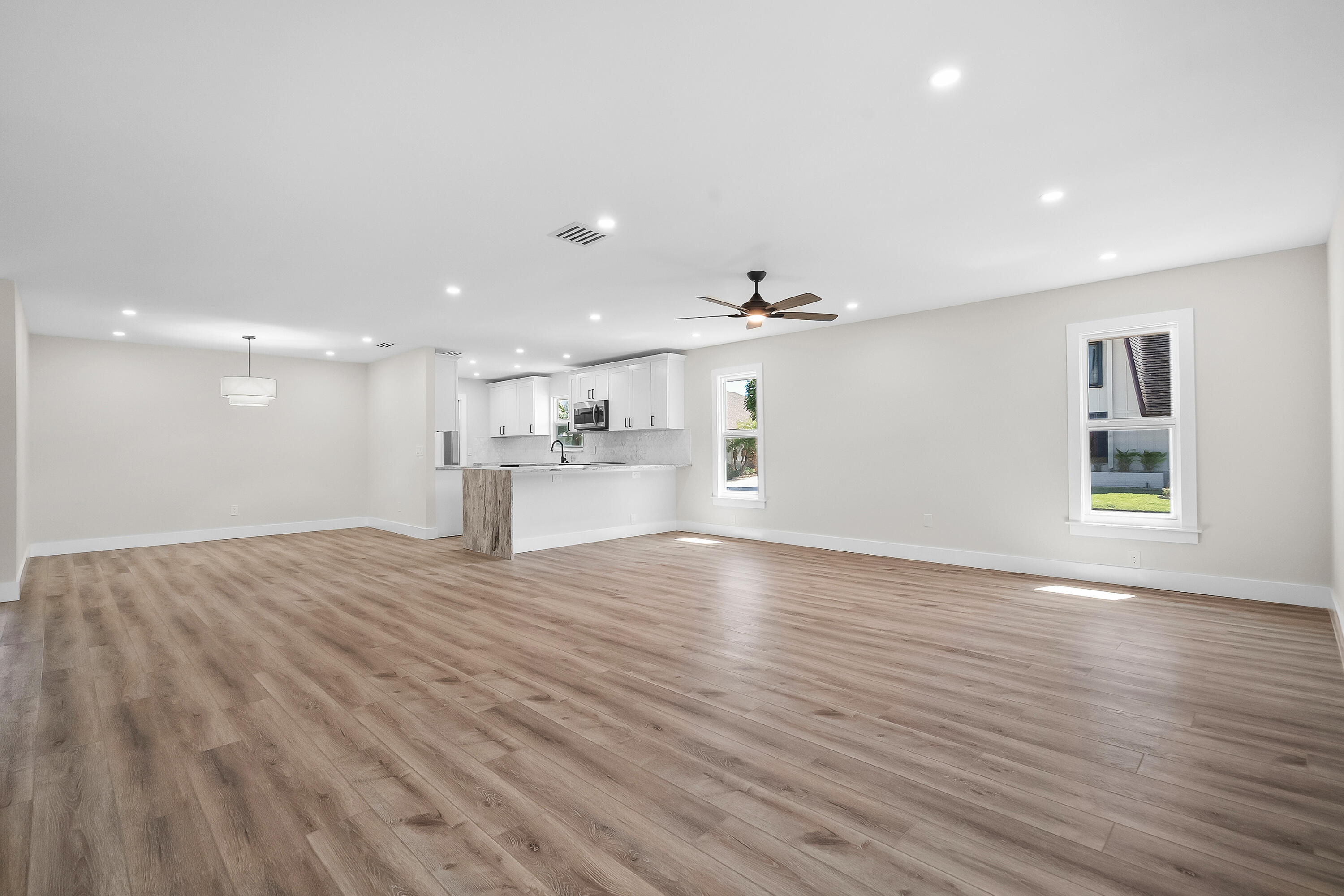 5722 Southeast Miles Grant Road Stuart, FL 34997 - Photo 12 of 37 DSC00599