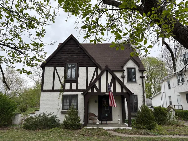 $169,900 | 1615 North Vermilion Street, Danville, IL 61832