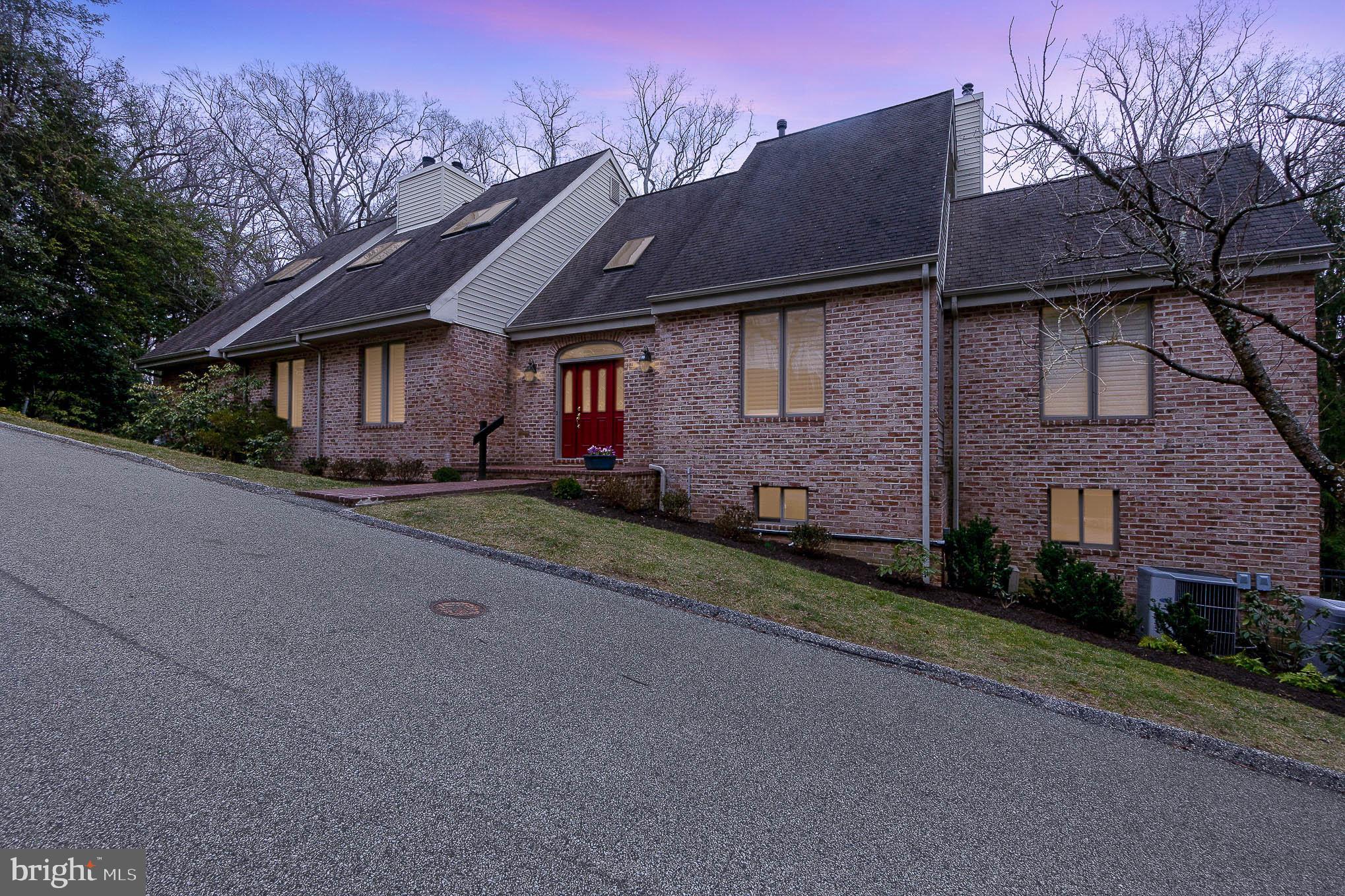 12 Burnbrae Road Towson, MD 21204 - Photo 3 of 114 Gallery Image 3