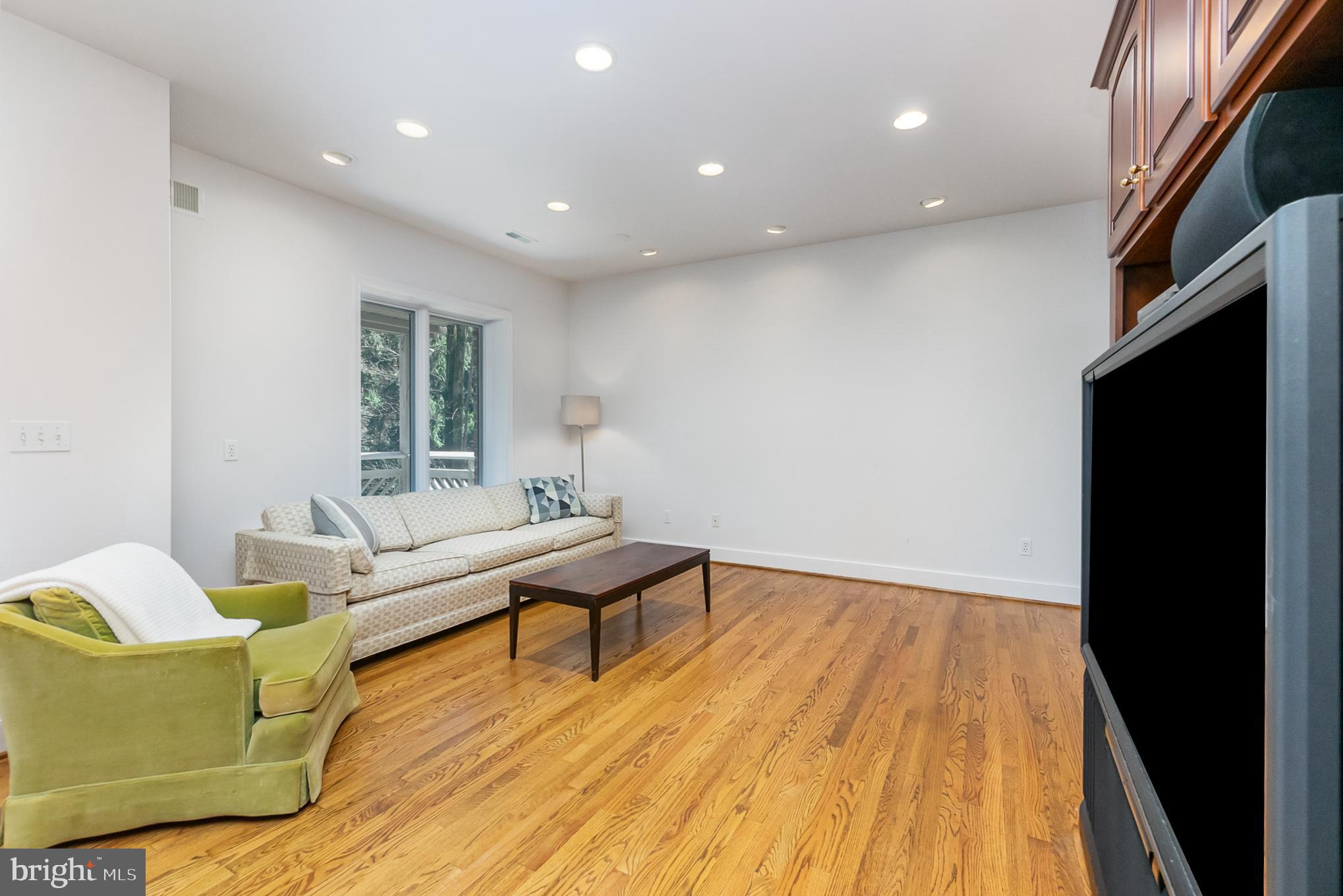 12 Burnbrae Road Towson, MD 21204 - Photo 53 of 114 Gallery Image 53