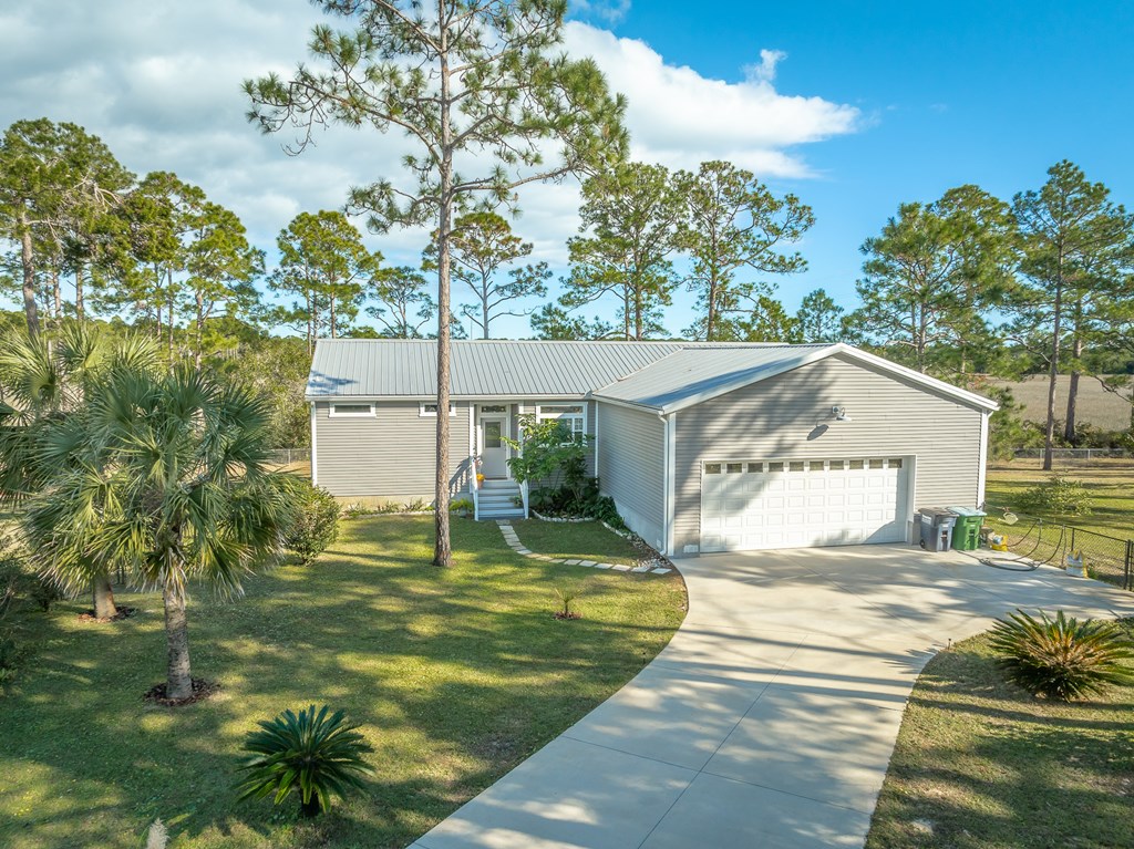 559 River Road Carrabelle, FL 32322 - Photo 3 of 60 Gallery Image 3