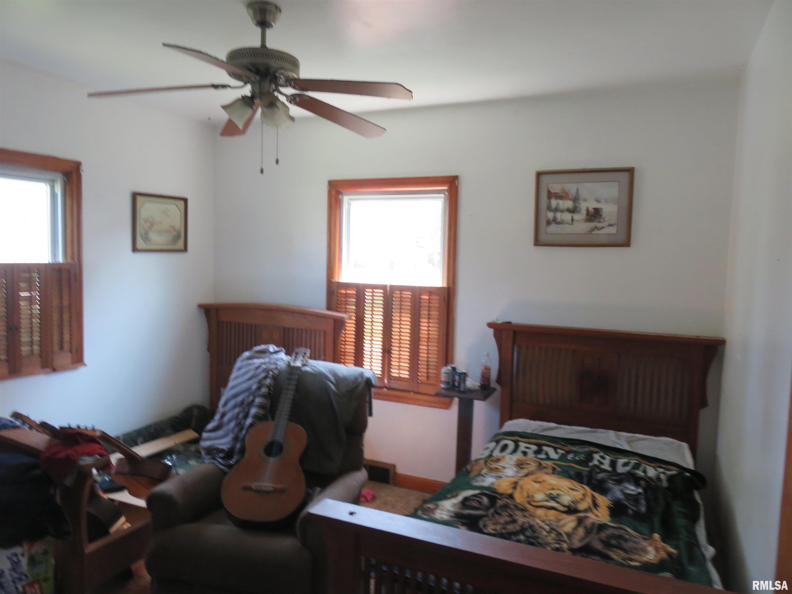 819 South 7th Street Clinton, IA 52732 - Photo 11 of 22 Gallery Image 11