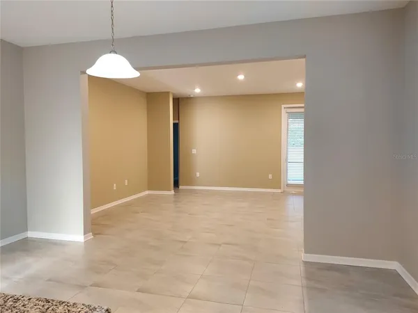 $2,595 | 4923 Rolling Greene Drive, Wesley Chapel, FL 33543