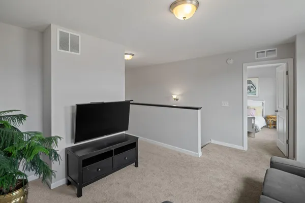 $650,000 | 561 14th Street Northwest, New Brighton, MN 55112