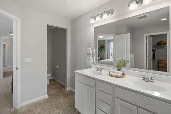 $650,000 | 561 14th Street Northwest, New Brighton, MN 55112