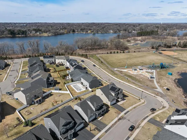 $650,000 | 561 14th Street Northwest, New Brighton, MN 55112