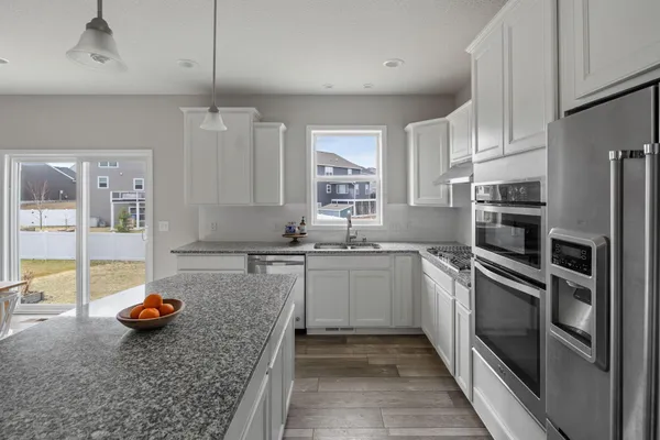 $650,000 | 561 14th Street Northwest, New Brighton, MN 55112