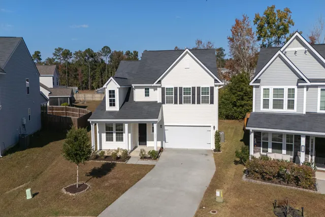 $369,000 | 153 Sugeree Drive, Moncks Corner, SC 29461