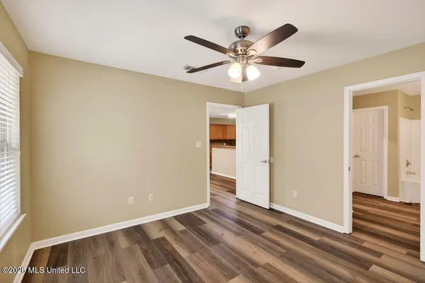 $2,000 | 10261 English Manor Drive, Gulfport, MS 39503