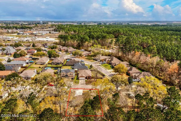 $2,000 | 10261 English Manor Drive, Gulfport, MS 39503