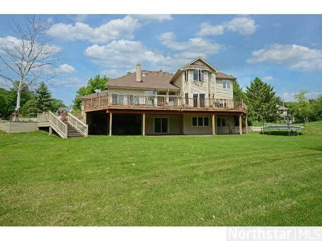 311 Timber Hill Road Chanhassen, MN 55317 - Photo 17 of 18 Gallery Image 17
