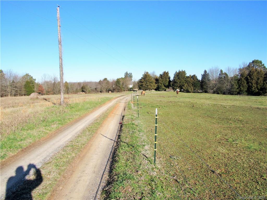 323-1 Range Road Kings Mountain, NC 28086 - Photo 12 of 13 Gallery Image 12
