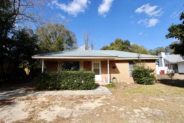 $189,900 | 103 Jamie Court, Crestview, FL 32539