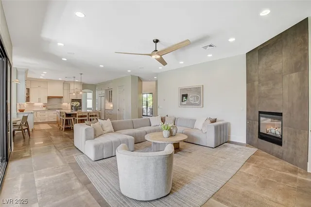 $10,000 | 1266 Imperia Drive, Henderson, NV 89052