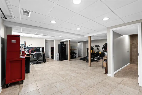 $529,000 | 10932 Green Oaks Drive, South Lyon, MI 48178