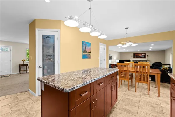 $529,000 | 10932 Green Oaks Drive, South Lyon, MI 48178