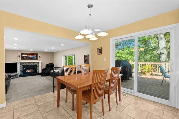 $529,000 | 10932 Green Oaks Drive, South Lyon, MI 48178