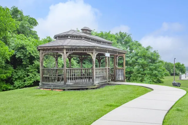 $640 | 14 Frontier Ridge Court, Staunton, VA 24401