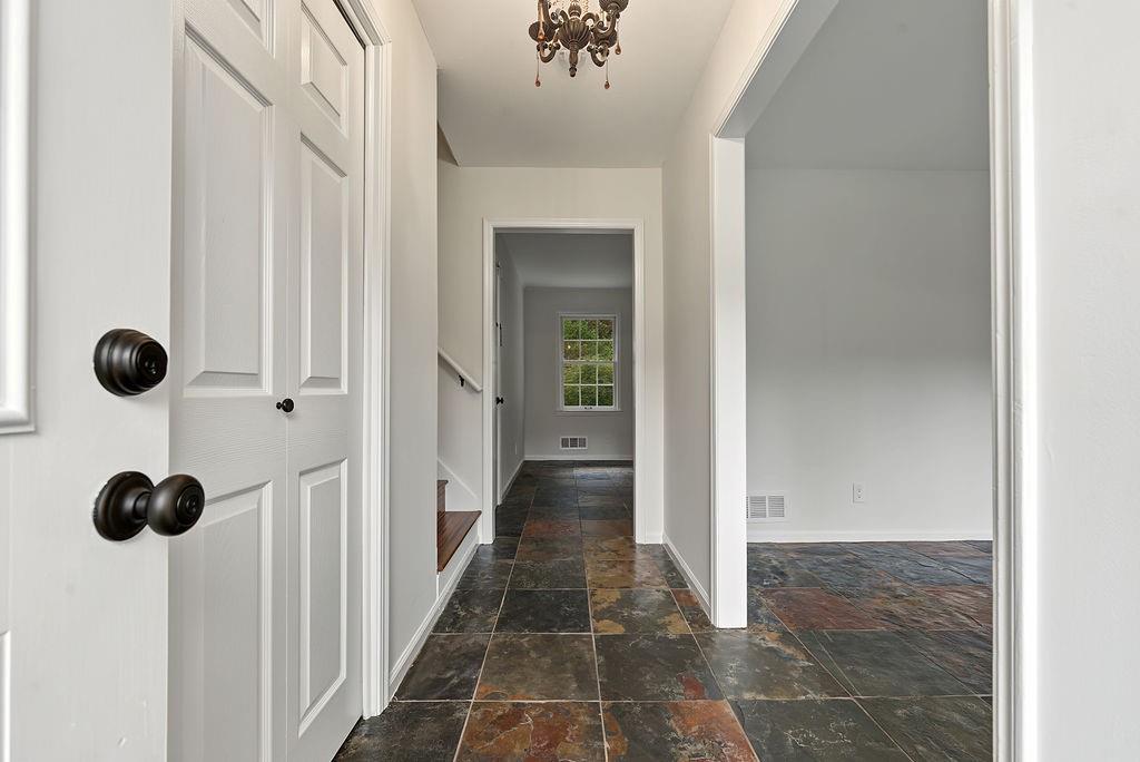 3401 Ranch Road Marietta, GA 30066 - Photo 4 of 21 Gallery Image 4