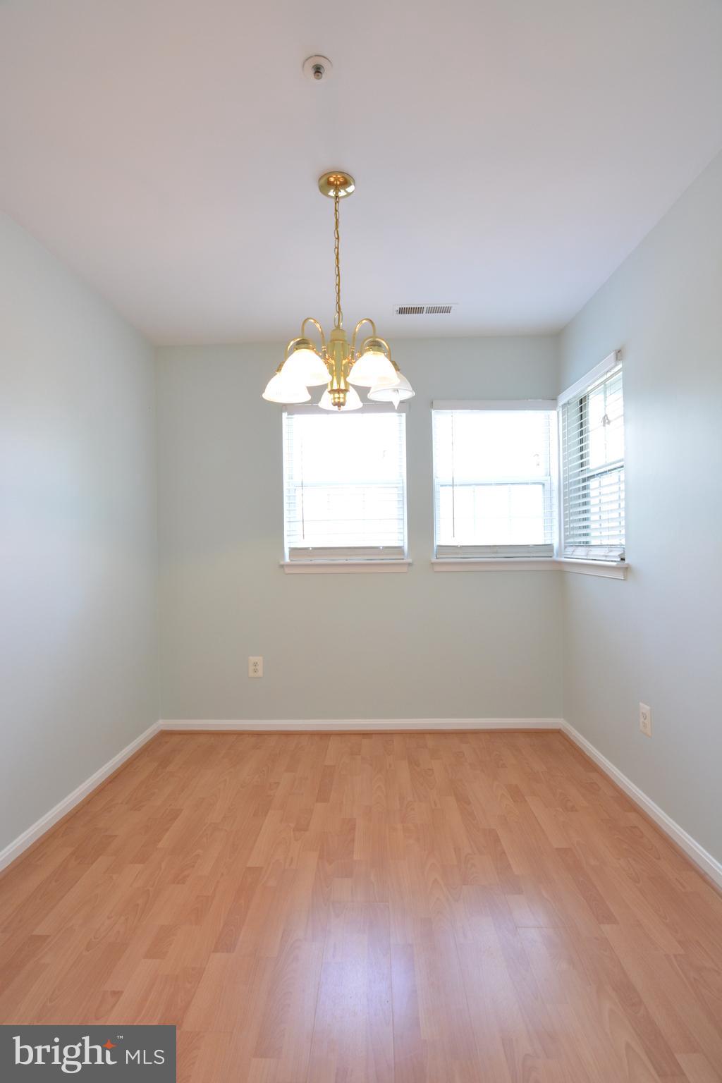 8352 Montgomery Run Road, Unit I Ellicott City, MD 21043 - Photo 11 of 38 Dining Room